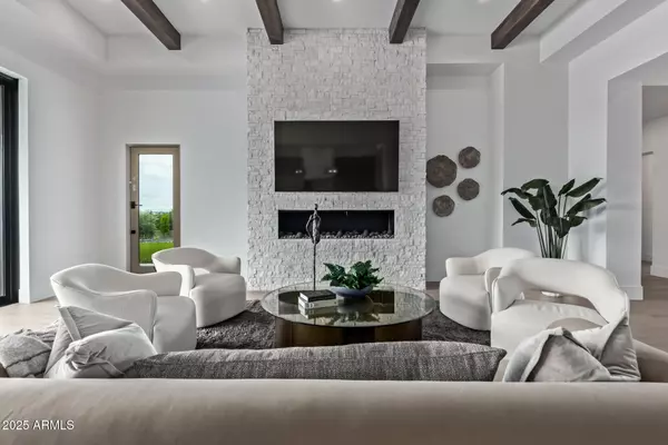 Scottsdale, AZ 85266,27159 N 67TH Street