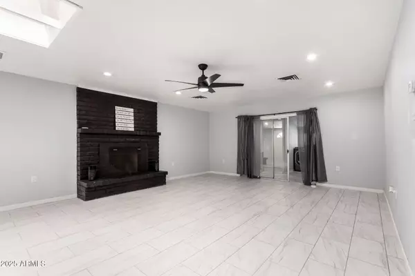Glendale, AZ 85301,7414 N 54TH Avenue
