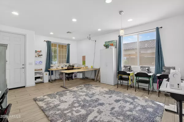 San Tan Valley, AZ 85140,1762 E CIELO AZUL Way