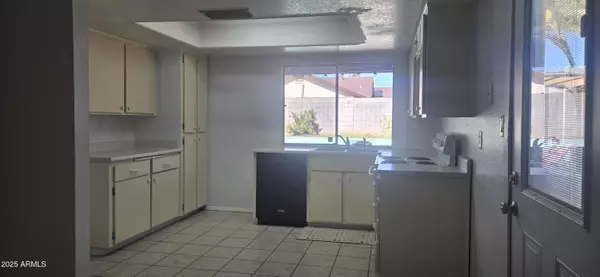 Phoenix, AZ 85053,4130 W HEARN Road