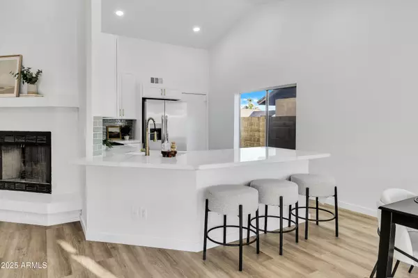 Glendale, AZ 85303,6958 W MCLELLAN Road