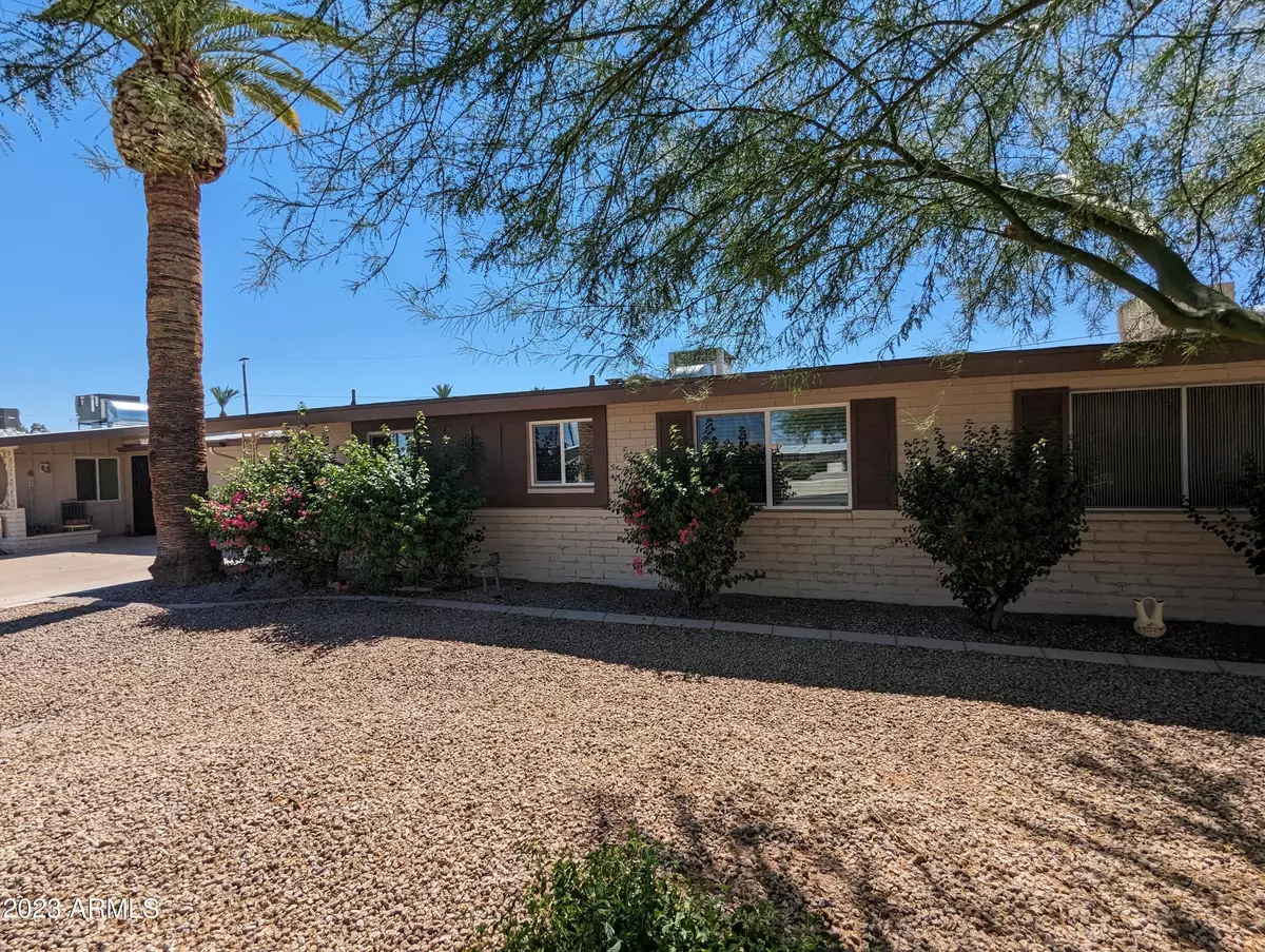 Sun City, AZ 85351,10433 W OAKMONT Drive