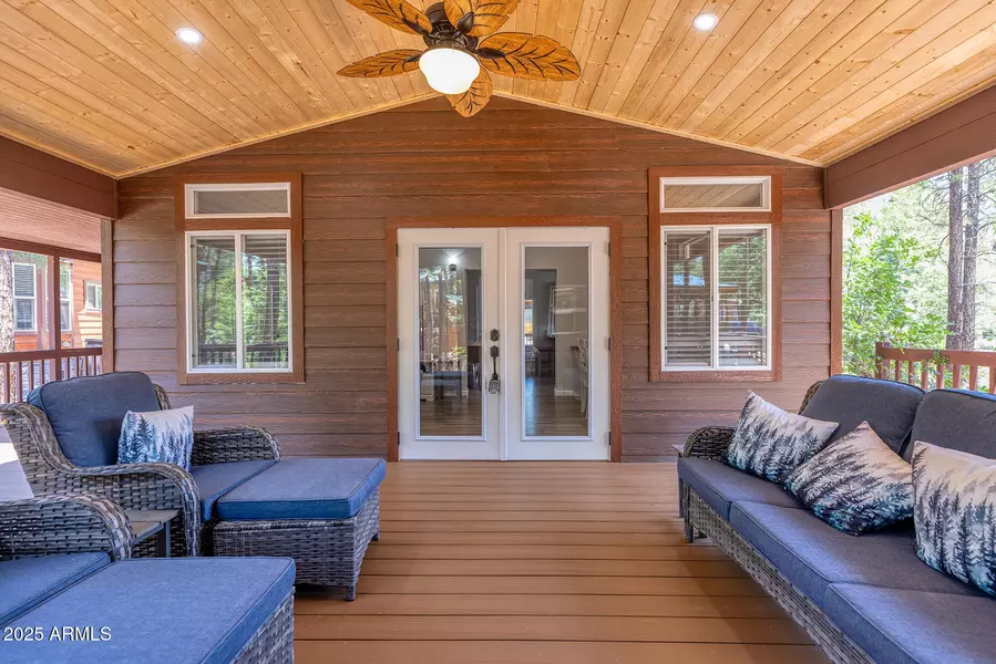 1941 E MT LODGE Drive, Show Low, AZ 85901