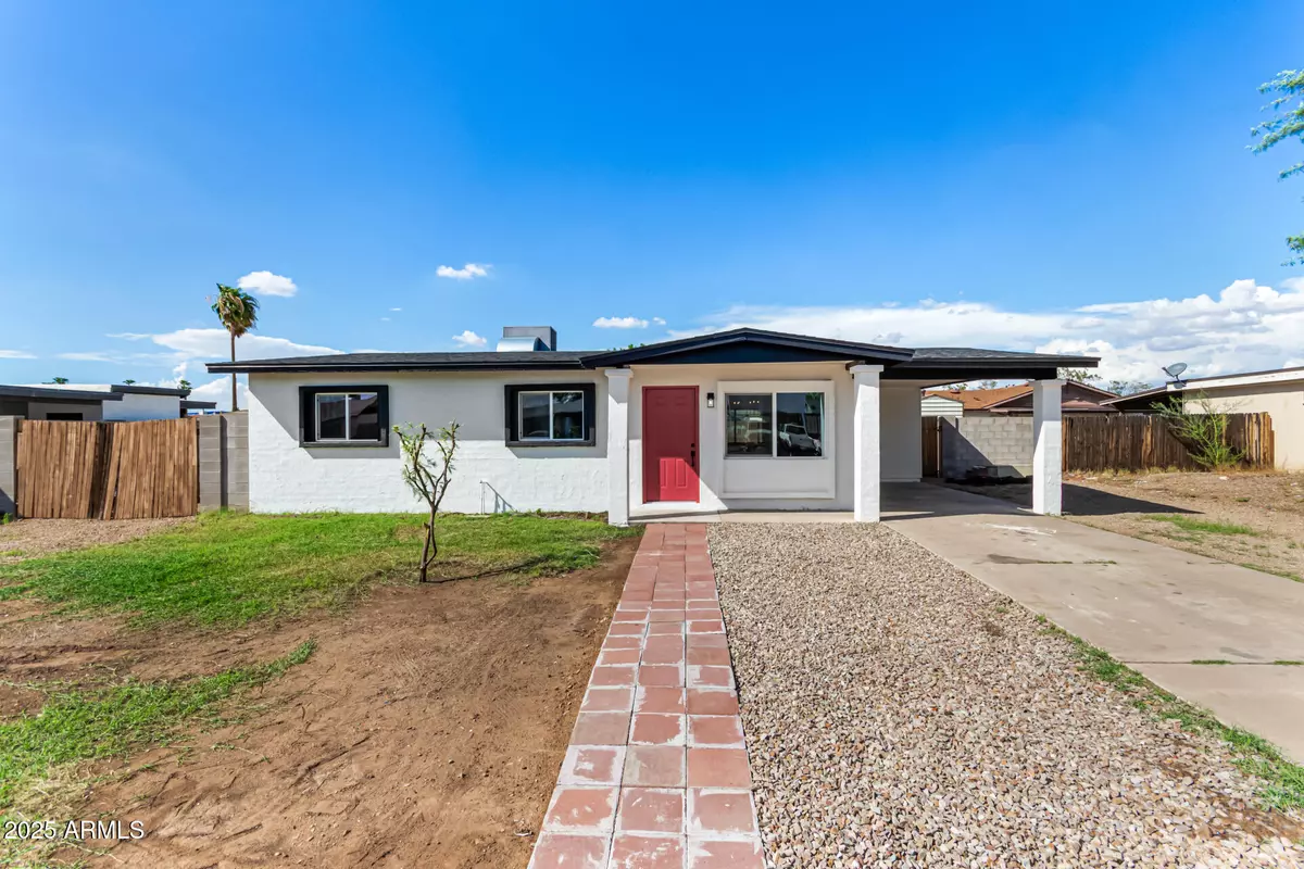 Phoenix, AZ 85023,2216 W VILLA MARIA Drive