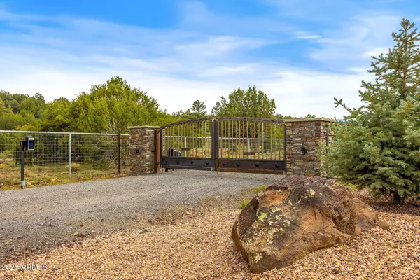 Vernon, AZ 85940,9 N3479 --