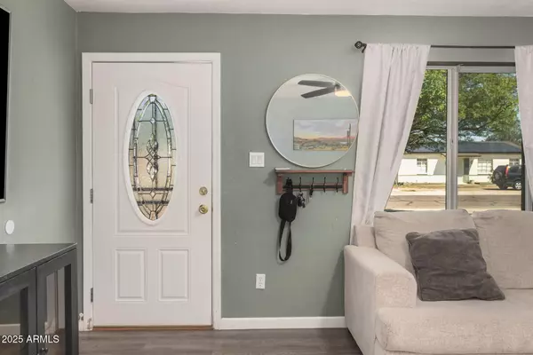 Phoenix, AZ 85007,1837 W SONORA Street