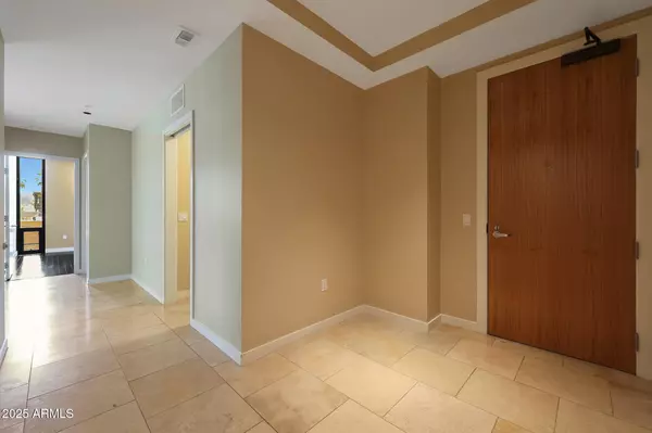 Phoenix, AZ 85003,208 W PORTLAND Street #356