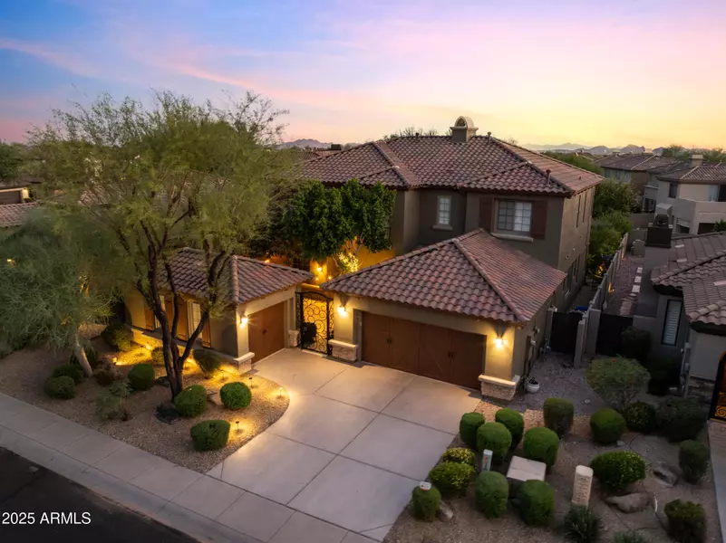 3973 E HASHKNIFE Road, Phoenix, AZ 85050