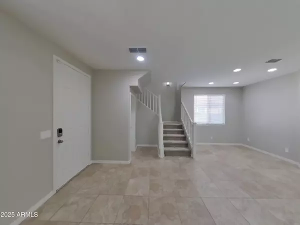 Avondale, AZ 85323,429 N 119TH Drive