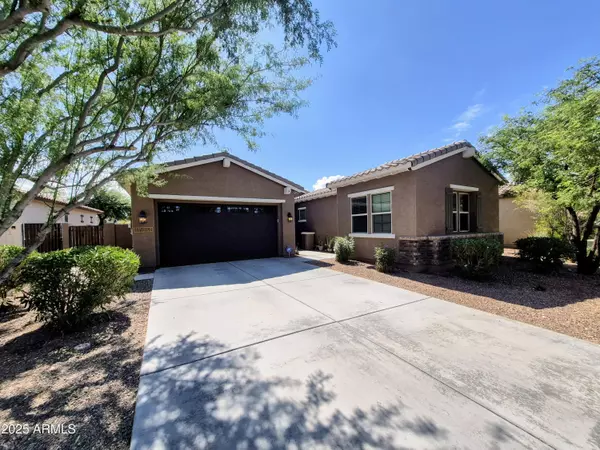 17941 W CASSIA Way, Goodyear, AZ 85338