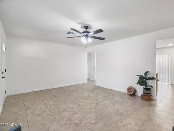 Phoenix, AZ 85022,16833 N 17TH Place
