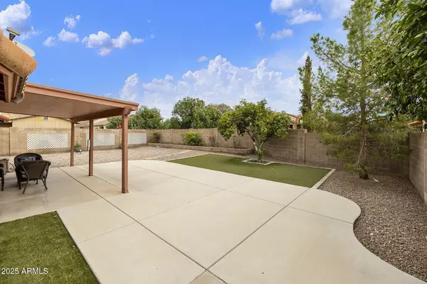 Mesa, AZ 85206,121 S OMAHA --