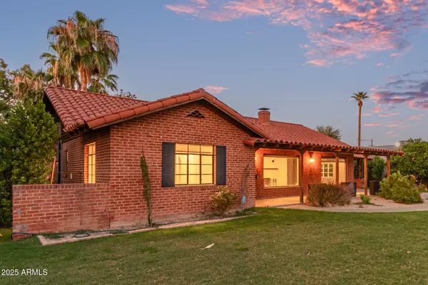 Phoenix, AZ 85013,20 W PASADENA Avenue