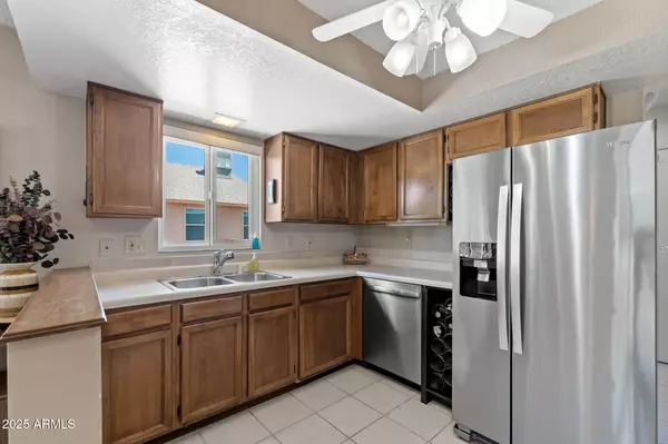 Mesa, AZ 85206,1615 LEISURE WORLD --
