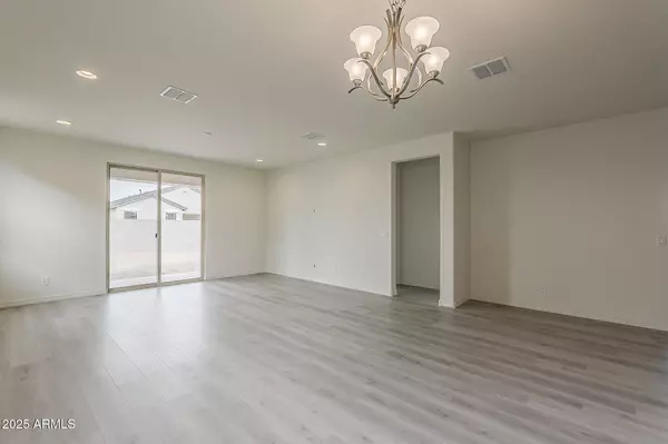 Maricopa, AZ 85138,40030 W BUNKER Drive
