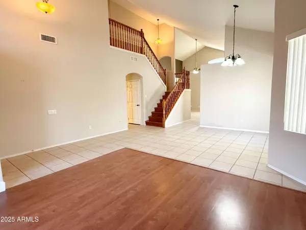 Phoenix, AZ 85023,15618 N 12th Avenue