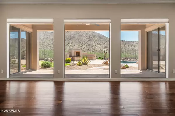 Scottsdale, AZ 85255,11139 E WINCHCOMB Drive