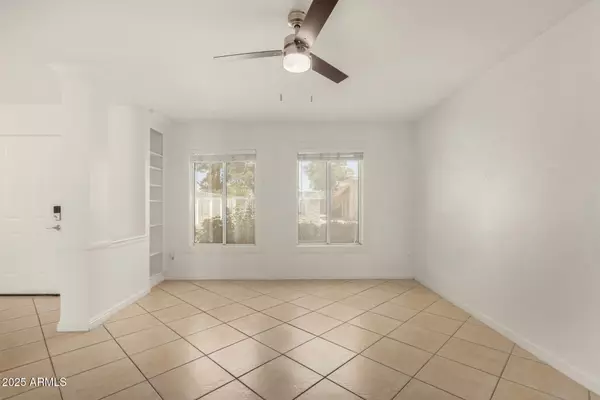 Phoenix, AZ 85051,8031 N 32ND Avenue