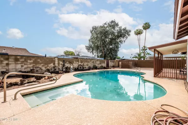 Phoenix, AZ 85029,10801 N 37TH Drive