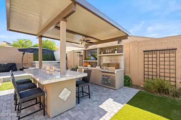 3033 W NIGHT OWL Lane, Phoenix, AZ 85085