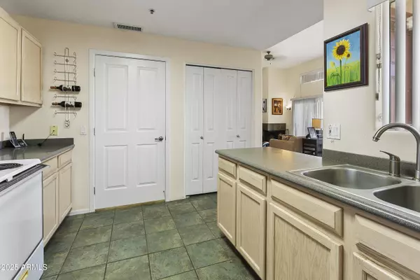 Scottsdale, AZ 85260,11260 N 92ND Street #2136