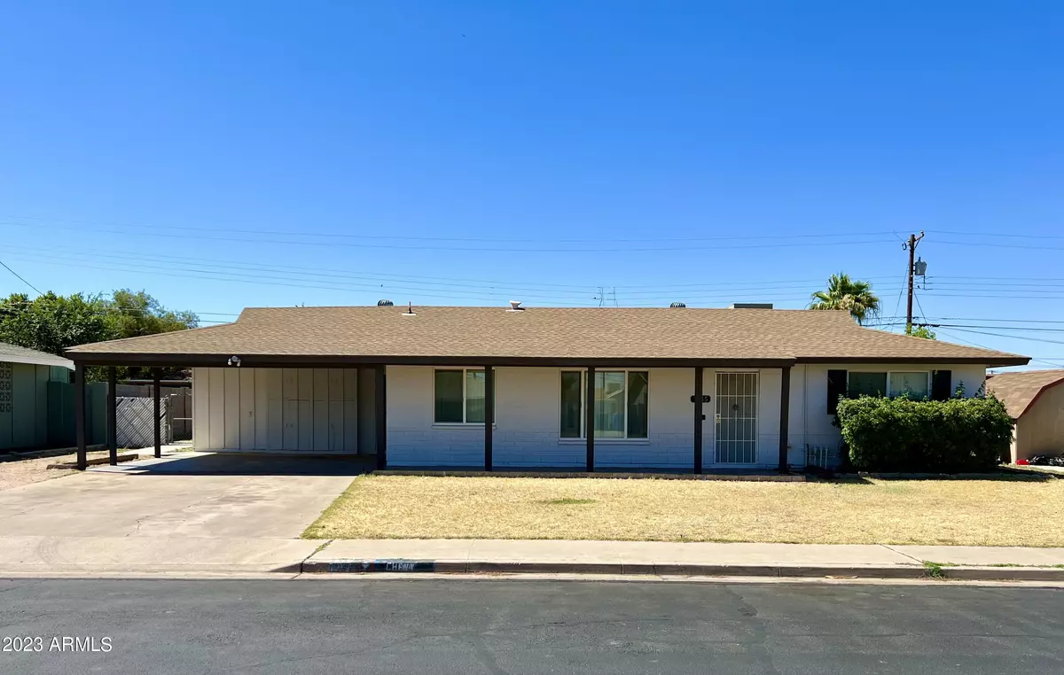 Mesa, AZ 85201,1535 W 5TH Place