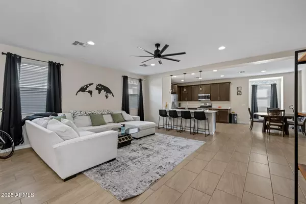 Gilbert, AZ 85296,4143 E APPALOOSA Road