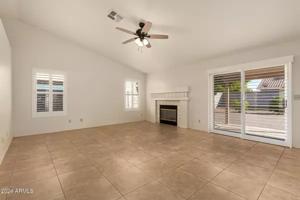 Peoria, AZ 85381,7617 W Country Gables Drive