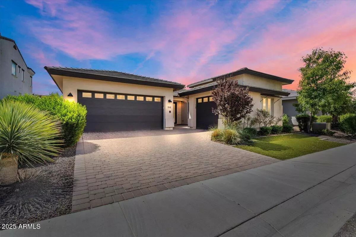Paradise Valley, AZ 85253,5543 E BERYL Avenue