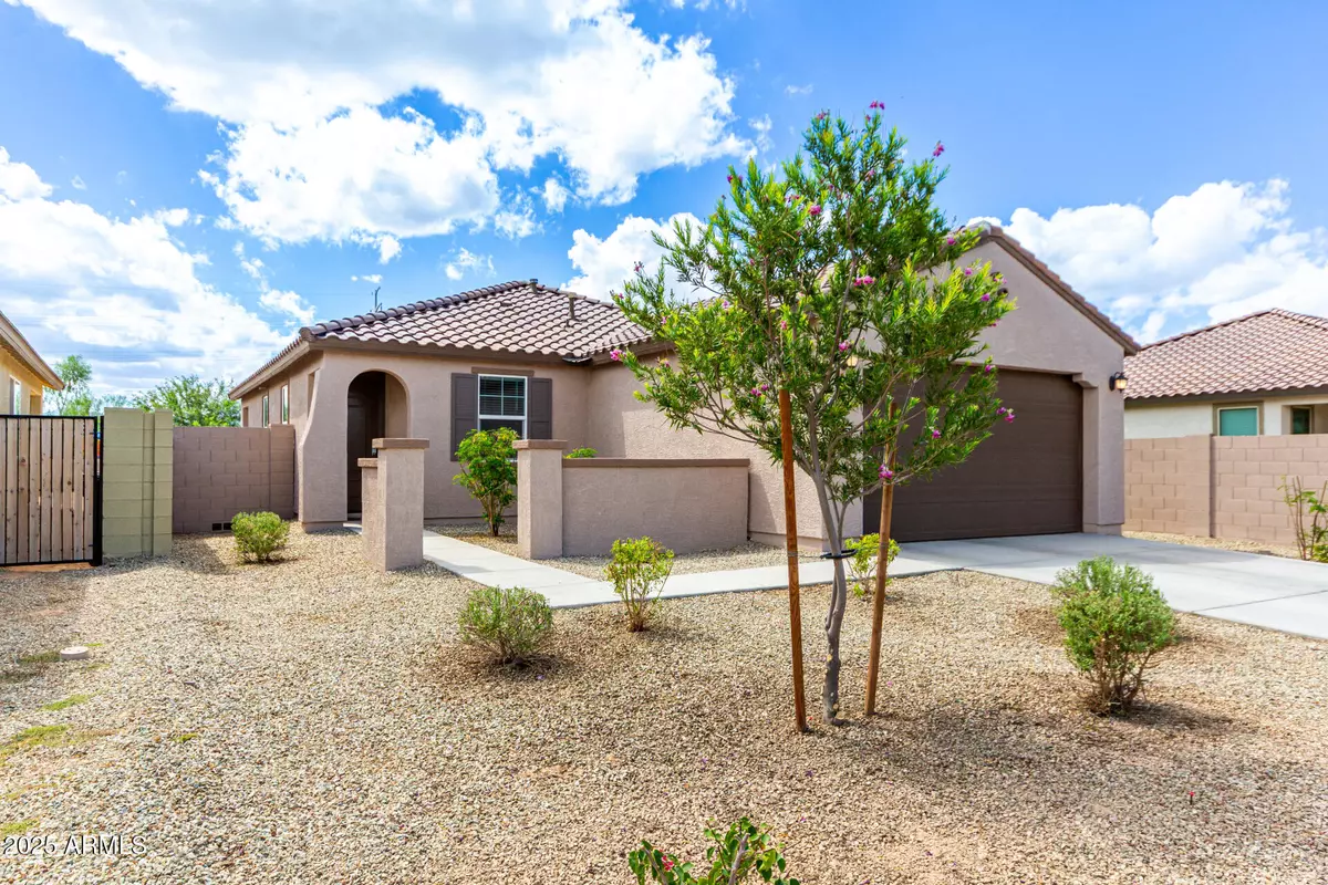 Tolleson, AZ 85353,9339 W GETTY Drive