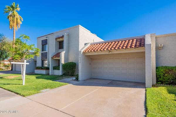 Scottsdale, AZ 85250,7643 E MEDLOCK Drive