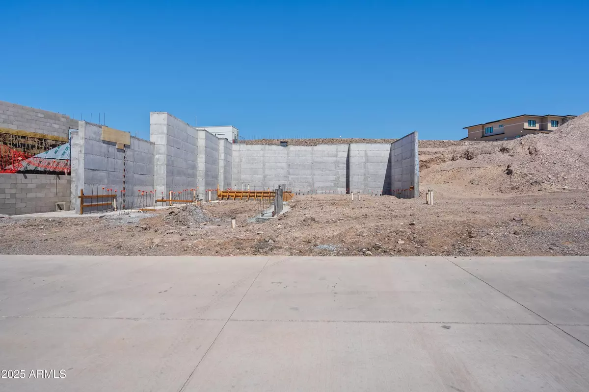 Lake Havasu City, AZ 86406,2404 Desert Rdg Court W #19