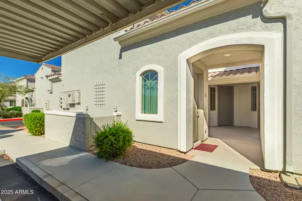 Chandler, AZ 85225,900 S CANAL Drive #238