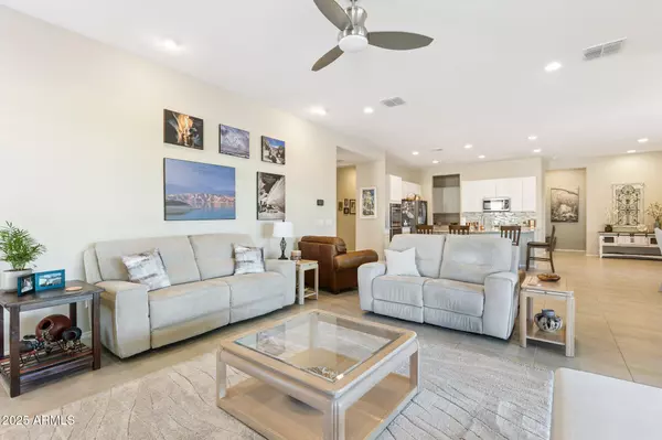Maricopa, AZ 85138,41733 W SUMMER SUN Lane