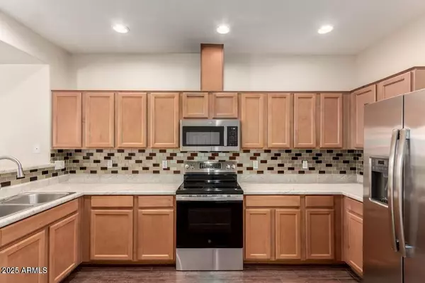 Phoenix, AZ 85008,1225 N 36TH Street N #1013