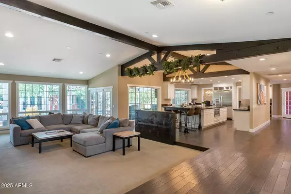 Scottsdale, AZ 85260,12140 N 76TH Court