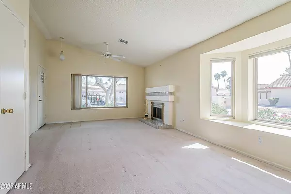 Gilbert, AZ 85234,1120 N VAL VISTA Drive #73