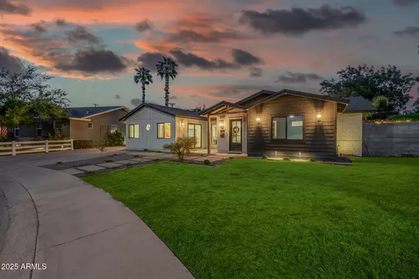 Phoenix, AZ 85018,3640 E FAIRMOUNT Avenue