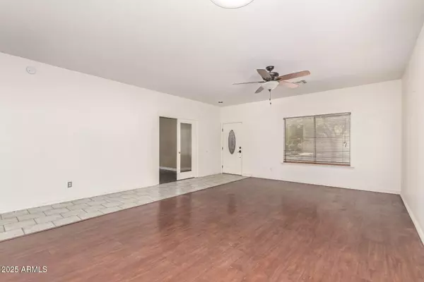 Mesa, AZ 85208,10417 E EDGEWOOD Avenue