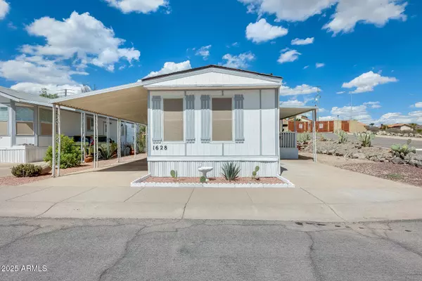 Phoenix, AZ 85022,1628 E Villa Rita Drive