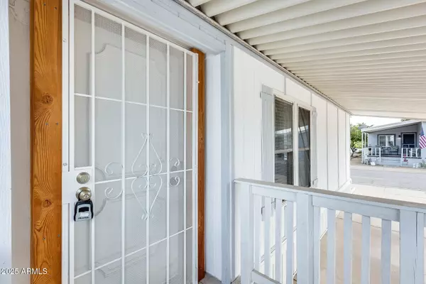 Phoenix, AZ 85022,1628 E Villa Rita Drive