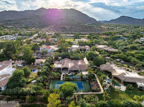 Paradise Valley, AZ 85253,8305 N 50TH Street