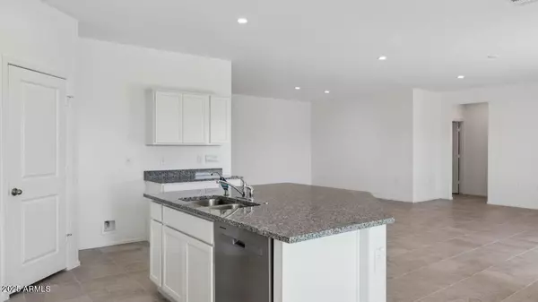 Casa Grande, AZ 85122,1522 E MASON Drive
