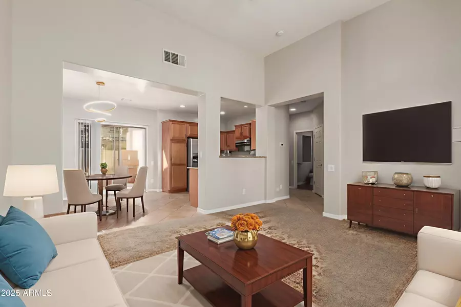 3969 E CAT BALUE Drive, Phoenix, AZ 85050