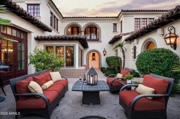 Paradise Valley, AZ 85253,4949 E LINCOLN Drive #11