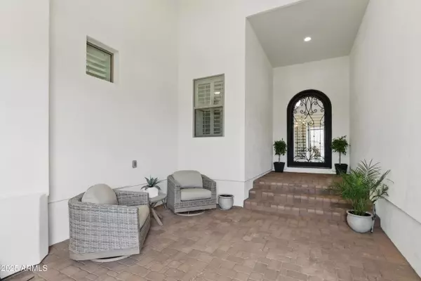 Cave Creek, AZ 85331,6146 E DIXILETA Drive