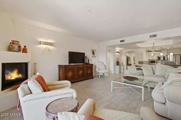 Carefree, AZ 85377,36601 N MULE TRAIN Road #B20
