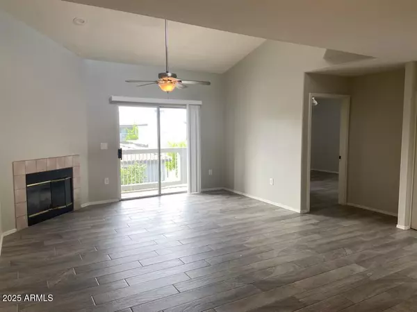 Mesa, AZ 85213,220 N 22ND Place #2113