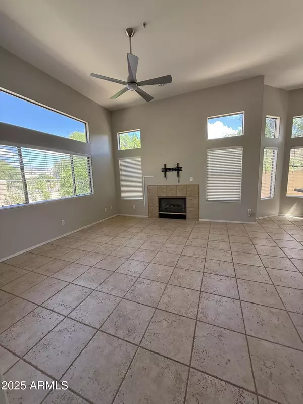 Scottsdale, AZ 85260,9065 E GARY Road #105