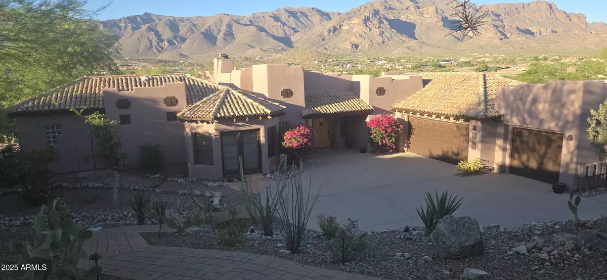 Gold Canyon, AZ 85118,4544 S AVENIDA CORAZON DE ORO --